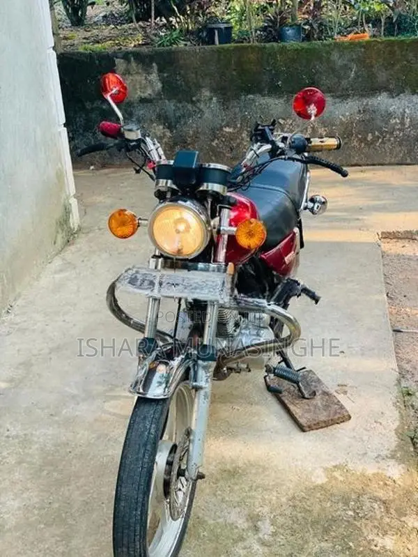 Suzuki GN 125 2002