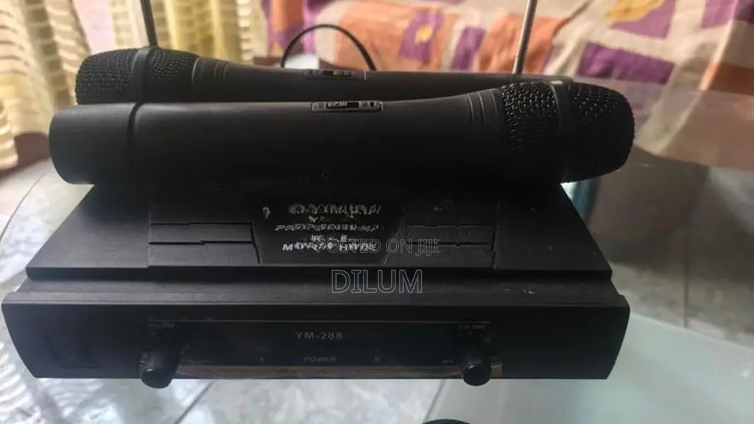 Yamaha Wireless Microphone