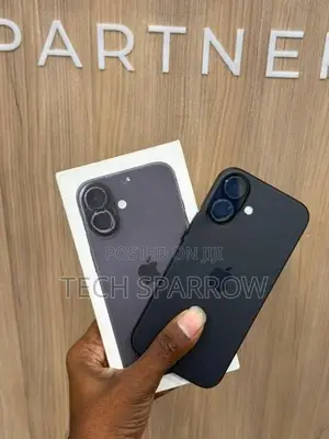 Apple iPhone 16 128GB (Used)