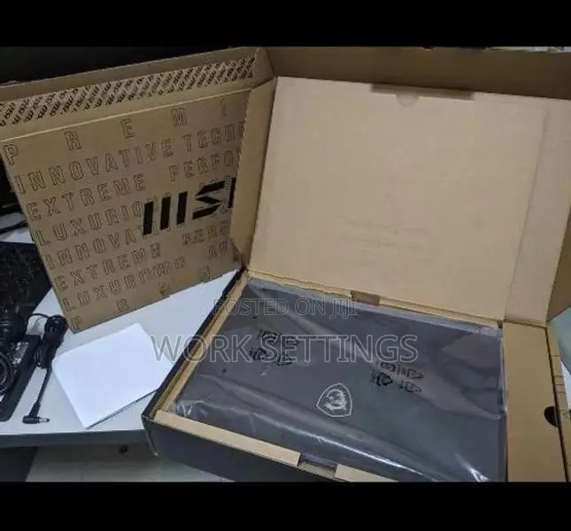 MSI THIN 15 B120CK 12TH Gen Laptop