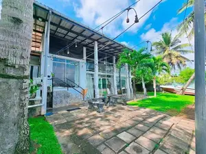 Bolgoda Lake Face House for Sale in Moratuwa