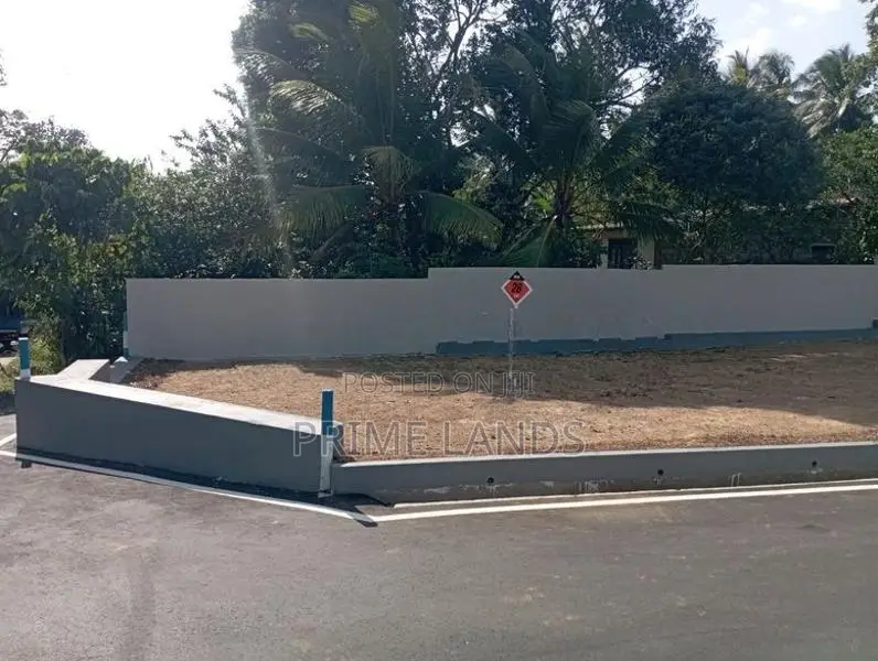 Land for Sale Kahathuduwa