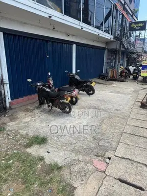 Building for Rent in Kiribathgoda