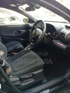 Toyota Yaris x limited 2024