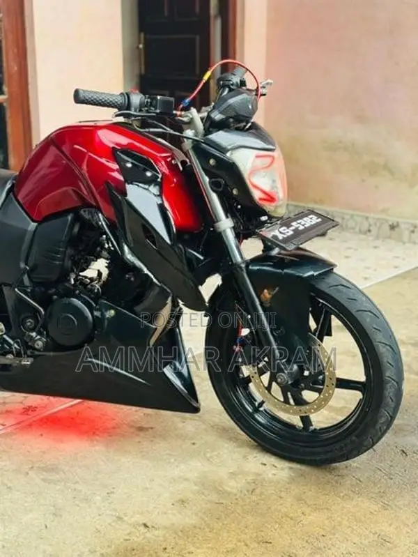 Yamaha FZS V1 2012