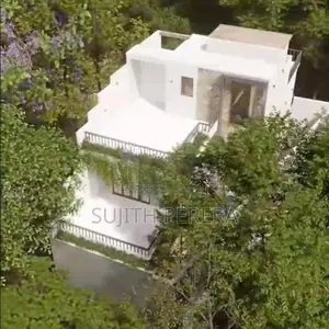 Luxury House for Sale in Kottawa
