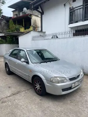 Mazda Familia 2000