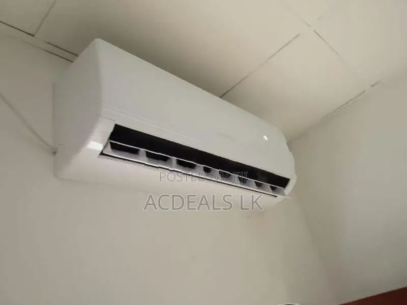 SKYWORTH NON INVERTER AIR CONDITION