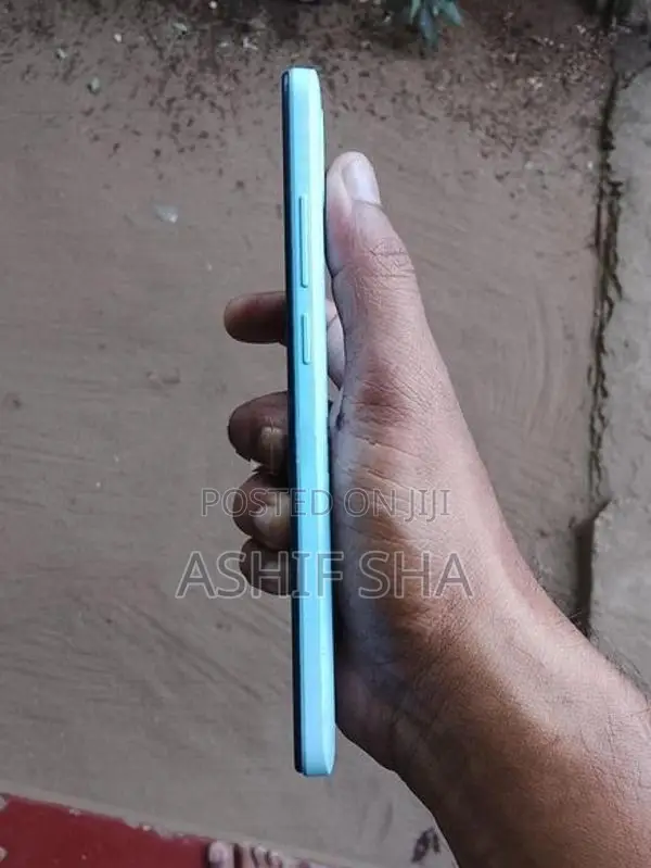 Xiaomi Redmi A2 plus 2GB 32GB (Used)