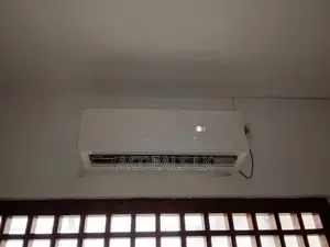 CHIQ NON INVERTER AIR CONDITION