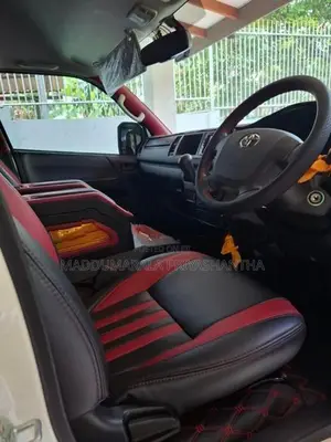 Toyota KDH 2025