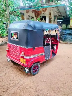 Bajaj RE 2 Stoke 2005