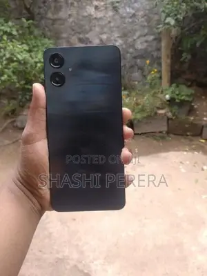 Samsung Galaxy A06 (Used)