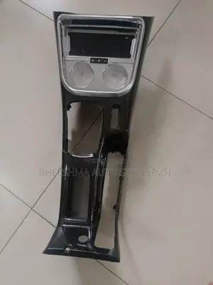 Toyota Hilux Revo Multifunetional Armrest Box