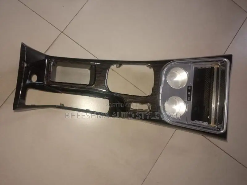 Toyota Hilux Revo Multifunetional Armrest Box