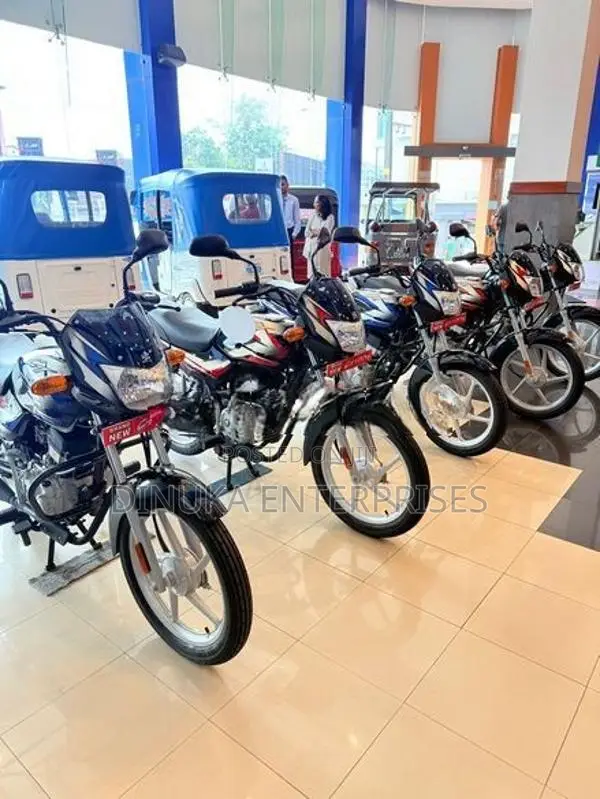 Bajaj CT100 2026