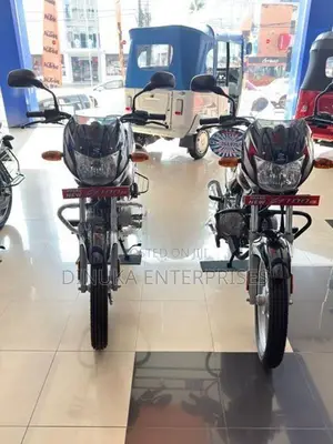 Bajaj CT100 2026