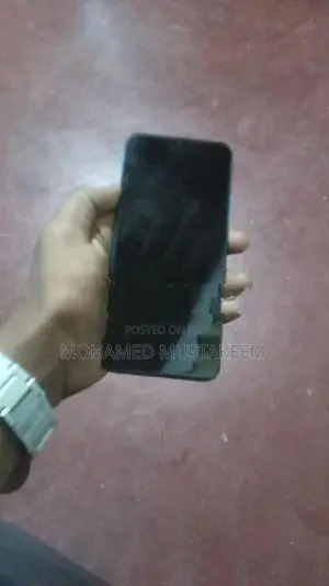 Realme C11 (Used)