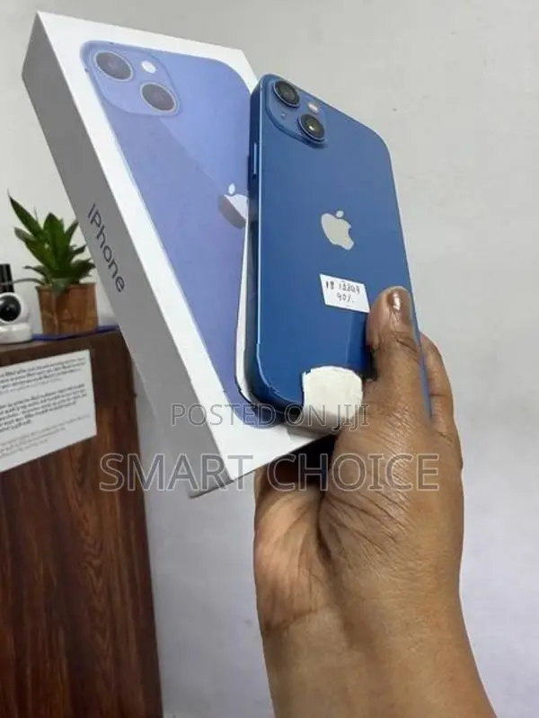 Apple iPhone 13 128GB 5G (Used)