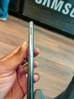 Samsung Galaxy S10e 6/128GB (Used)