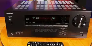 Onkyo 5.2 Amplifier