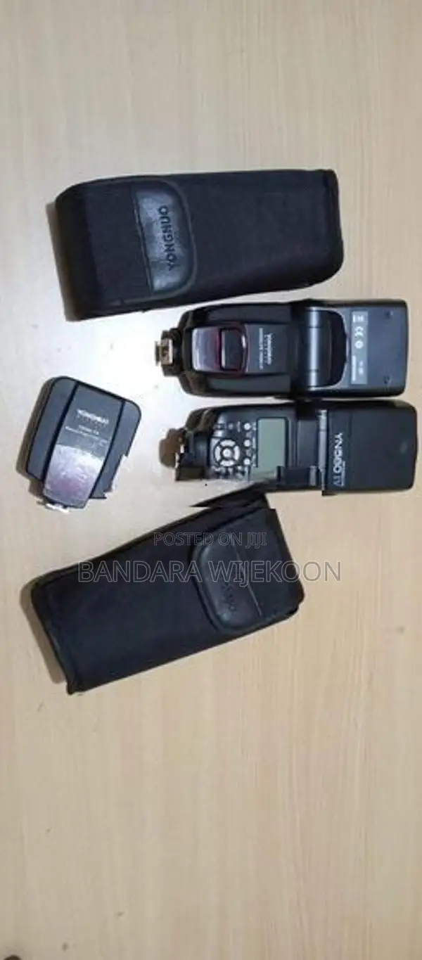 YN 560-IV Flash for Nikon Camera