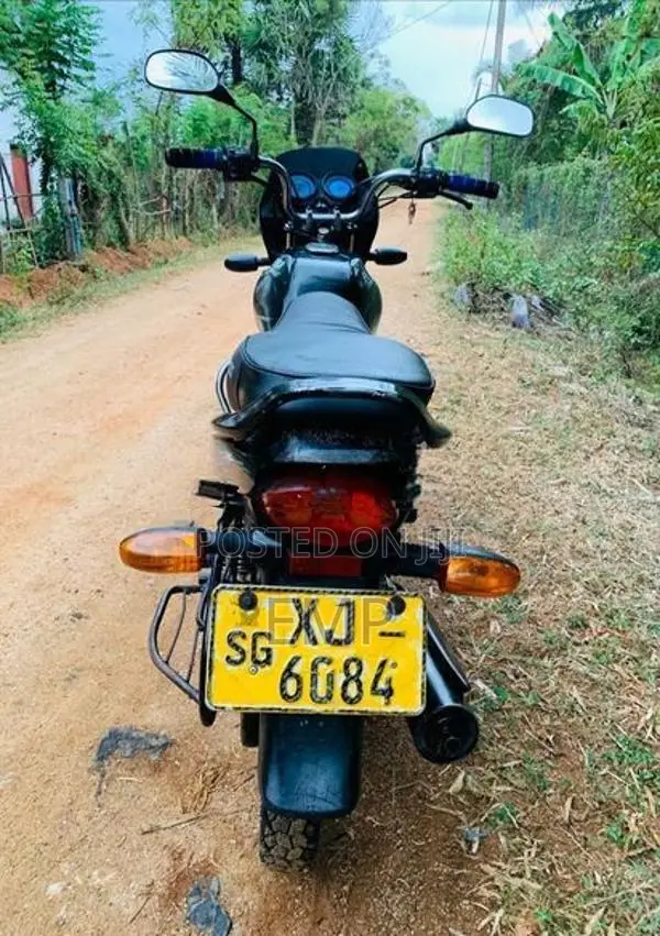 Bajaj Platina 100 2011