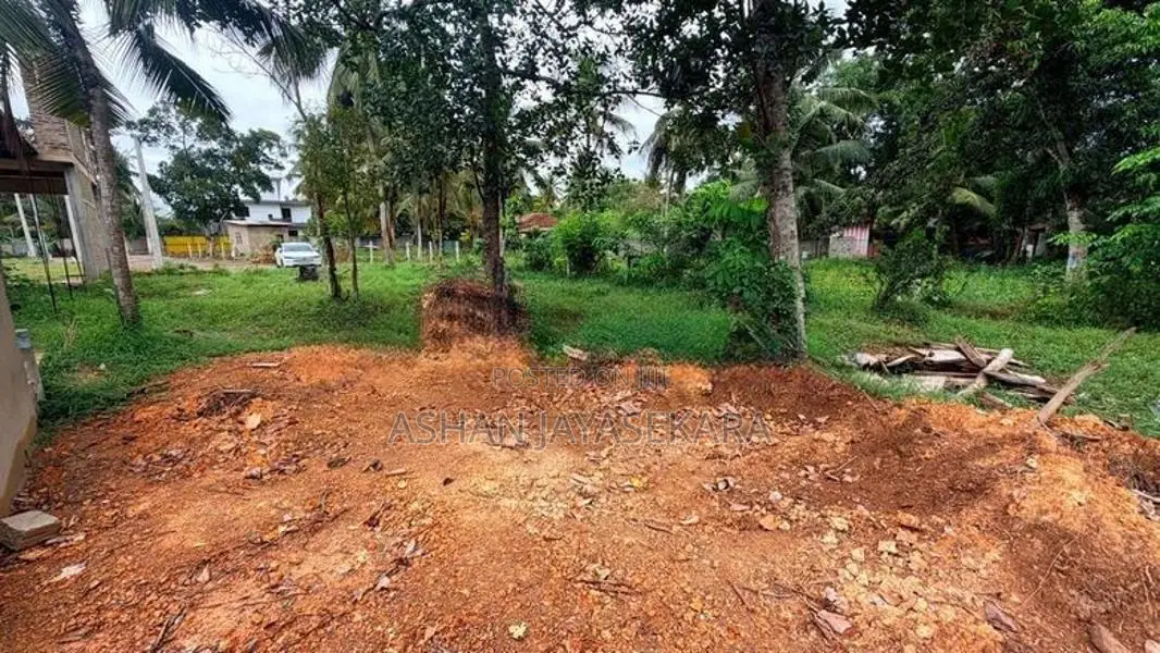 Valuable Land for Sale in Colombo Road, Piliyandala