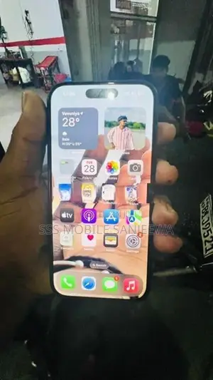 Apple iPhone 15 (Used)