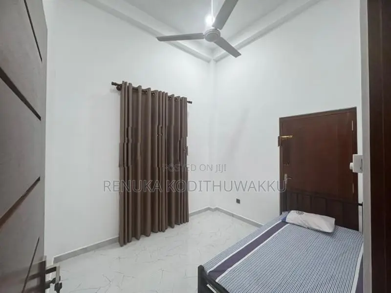 Room for Rent Girls Malabe (SLIIT)