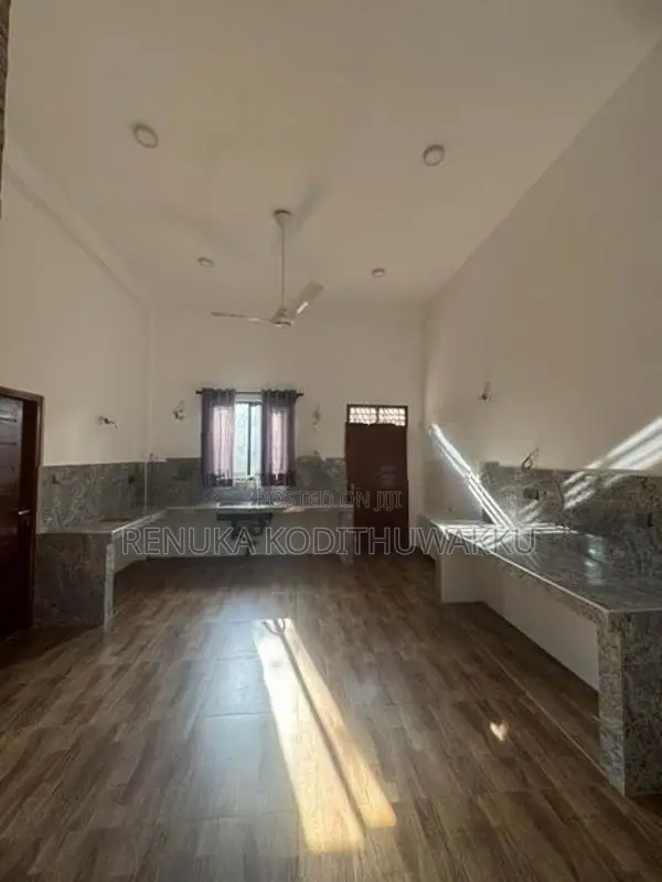 Room for Rent Girls Malabe (SLIIT)