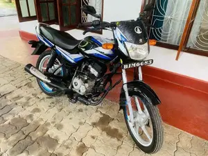 Bajaj CT100 2025