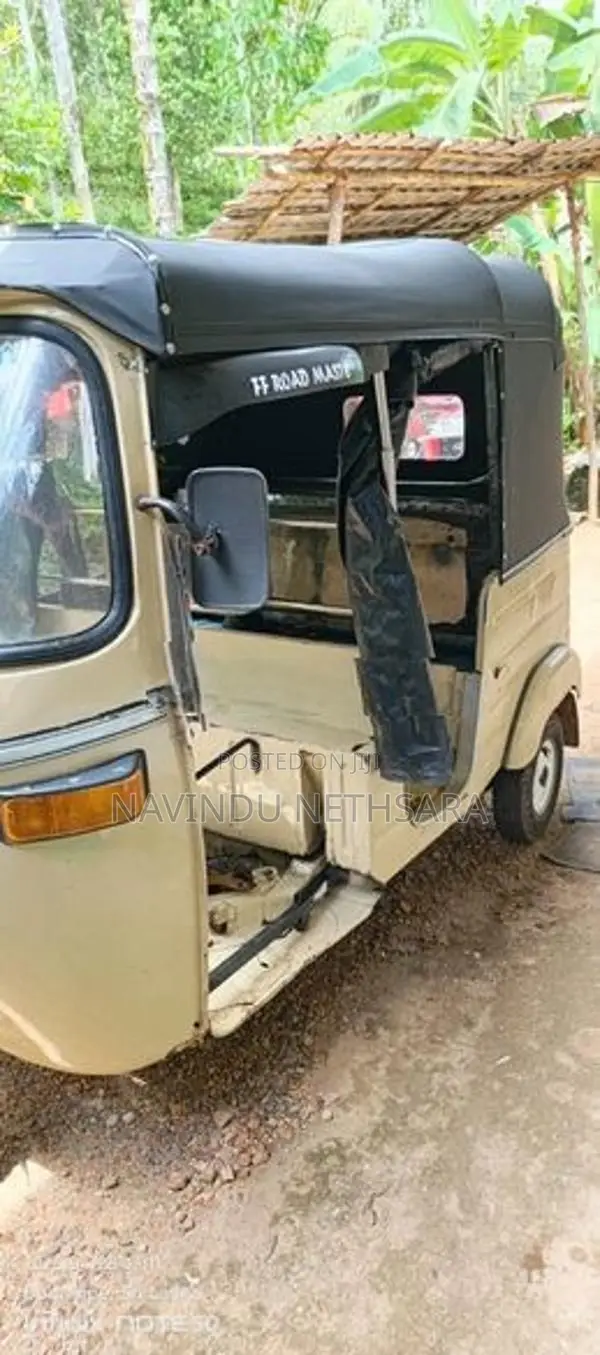 Bajaj RE 2 Stroke 2004