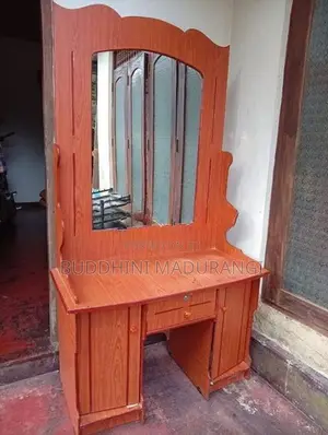 Mirror Table
