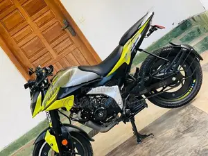Bajaj Pulsar N125 2025