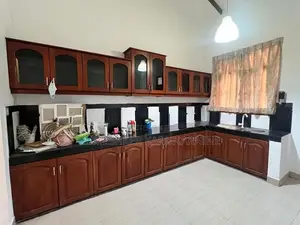 3 Bedrooms House with 10.5 Perch Land in Batuwandara