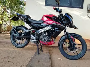 Bajaj Pulsar N160 2019