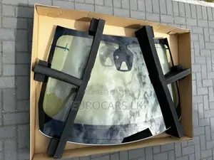 Genuine Brand New BMW I8 Windscreen