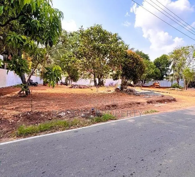 Luxury Land Plots for Sale Malabe