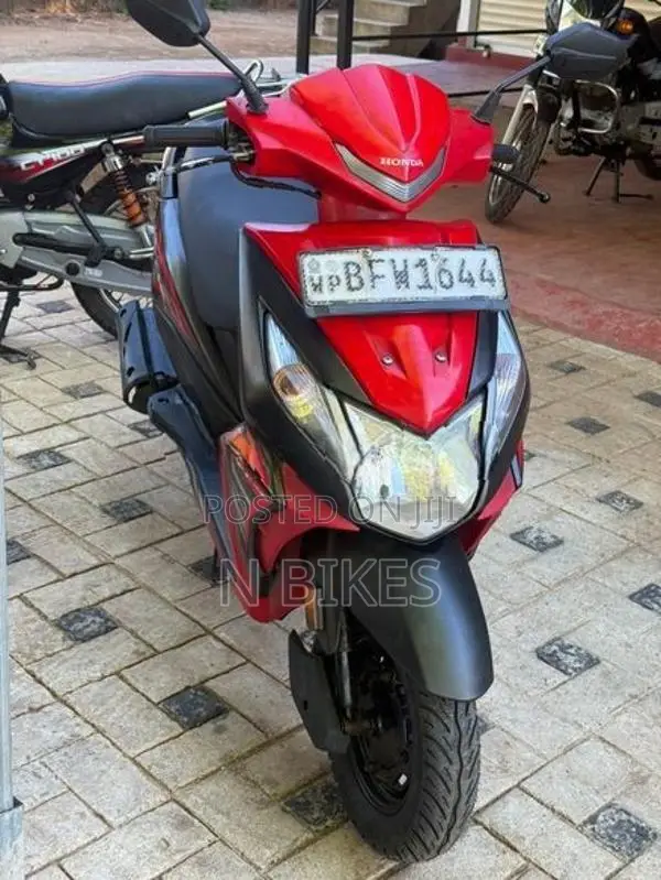 Honda Dio 2017
