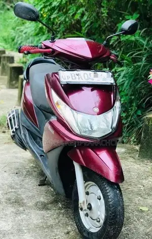 Yamaha Ray 2013