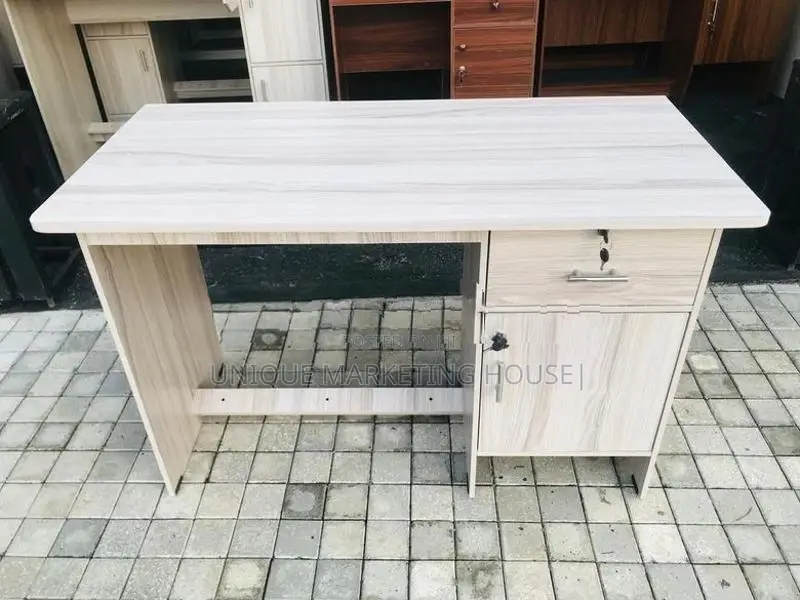 MODERN UNIQUE MELAMINE OFFICE TABLES