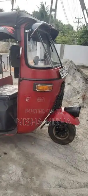 Bajaj RE Three Wheeler 2000