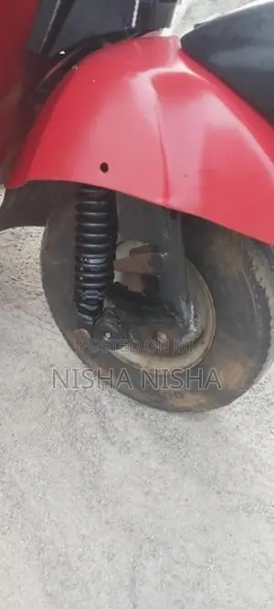 Bajaj RE Three Wheeler 2000