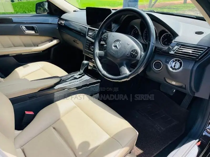 Mercedes Benz E200 2010