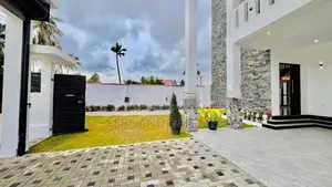 Luxurious Modern Design 4 Bed Rooms Luxury House For Sale Negombo