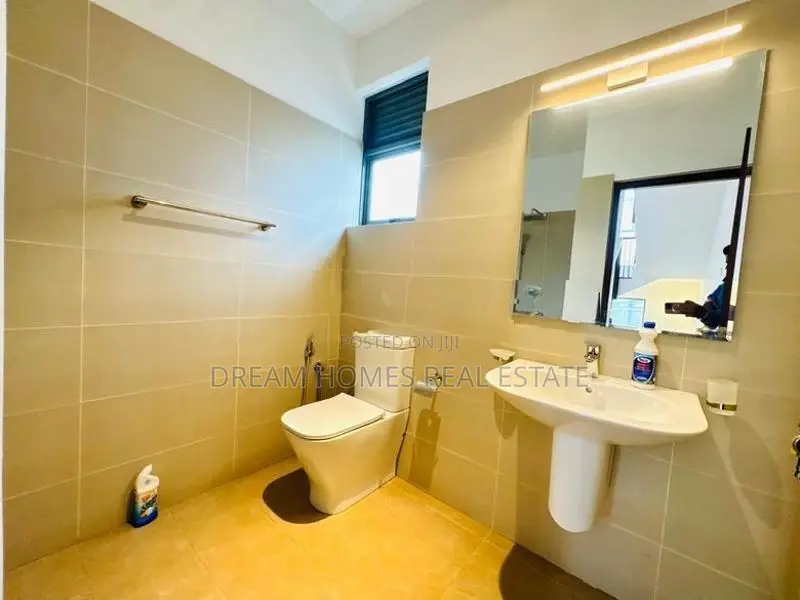 Modern 2-Storey House for Sale in Thalawathugoda