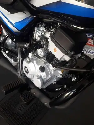 Bajaj CT100 2025