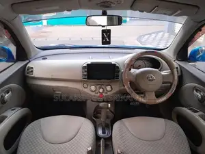 Nissan March 2007