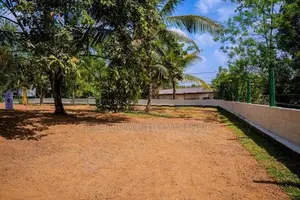 හෝමාගම නගරයෙන් අගනා නේවාසික බිම් කොටස් විකිණීමට
